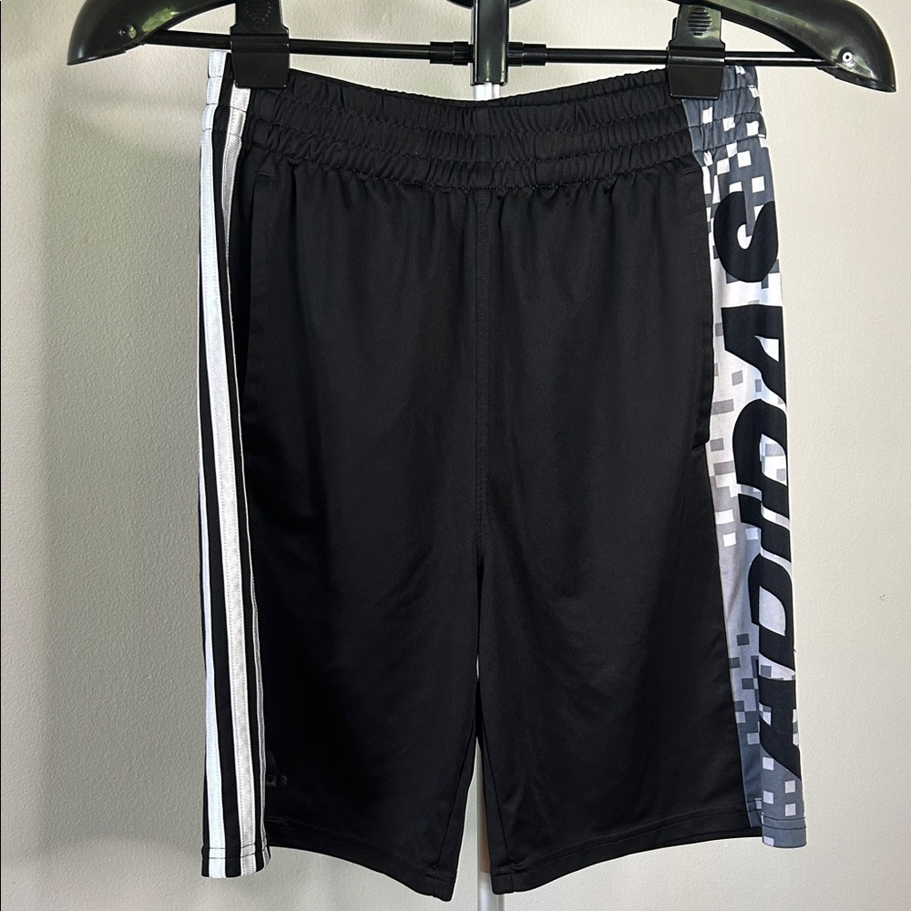 Adidas Men's Black and Gray Athletic Shorts